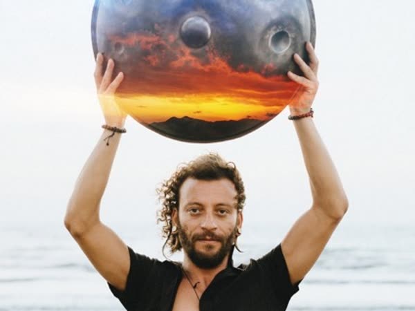 Davide Swarup, handpan artist