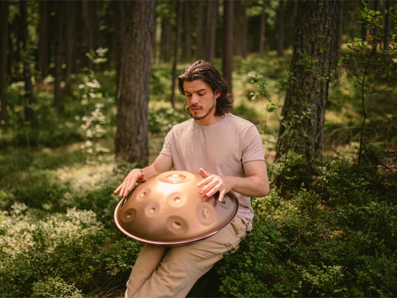 Konstantin Rössler, handpan artist
