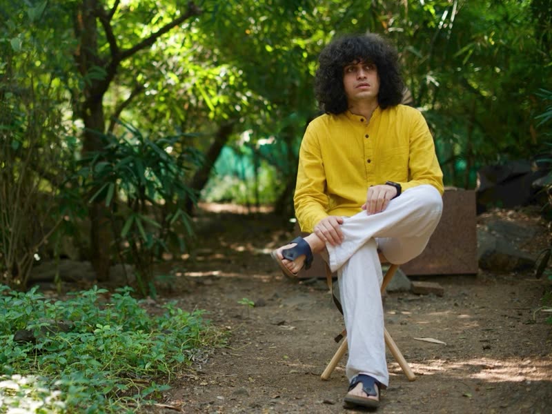 Rishiraj Kulkarni, handpan artist